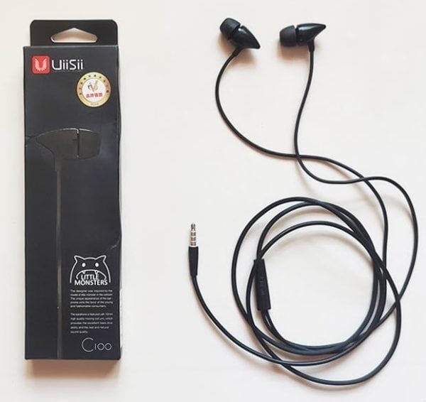 UiiSii C100 Earphone – Black Color